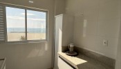 APARTAMENTO 03 SUTES QUADRA MAR EM MEIA PRAIA 