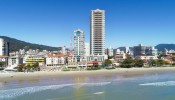 Apartamento 4 sutes, frente mar, Porto Belo SC 