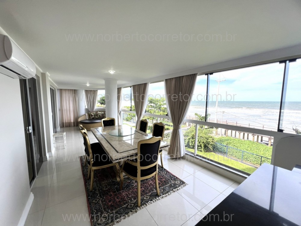 APARTAMENTO FRENTE MAR A VENDA EM ITAPEMA