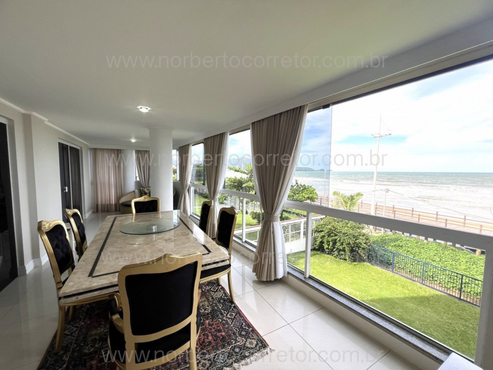 APARTAMENTO FRENTE MAR A VENDA EM ITAPEMA