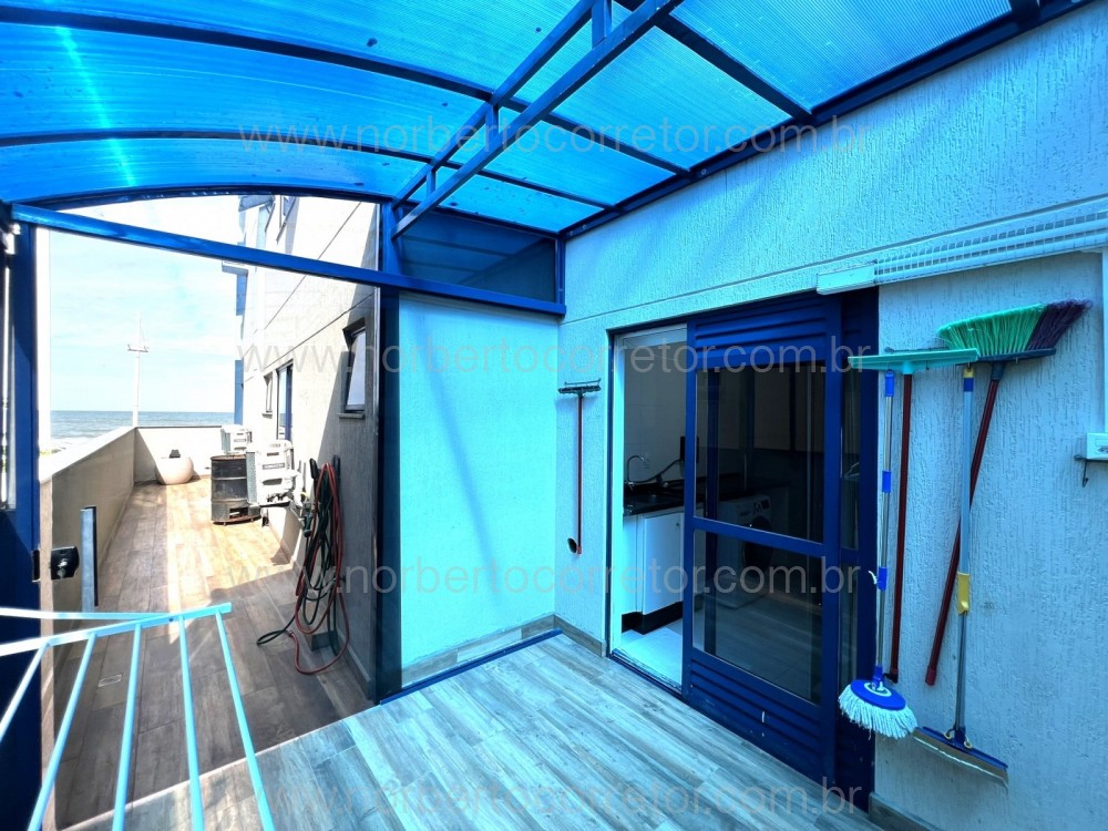 APARTAMENTO FRENTE MAR A VENDA EM ITAPEMA