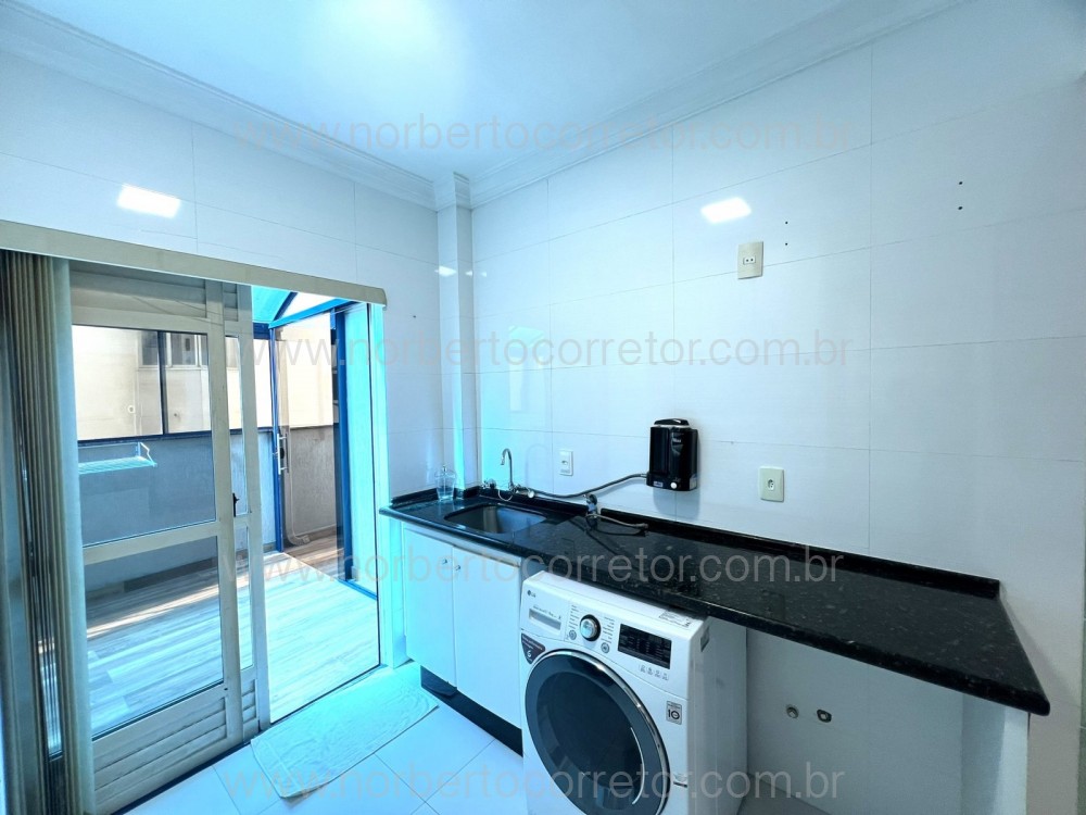 APARTAMENTO FRENTE MAR A VENDA EM ITAPEMA